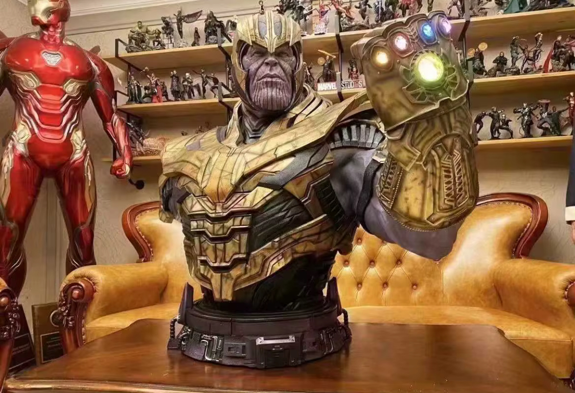 Gauntlet Titan Bust 3D printed collectible